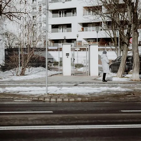 公寓 The Pearl Of Warsaw-subwaystop&free Parking