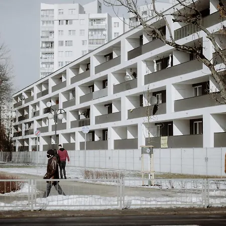 The Pearl Of Warsaw-subwaystop&free Parking 公寓 华沙